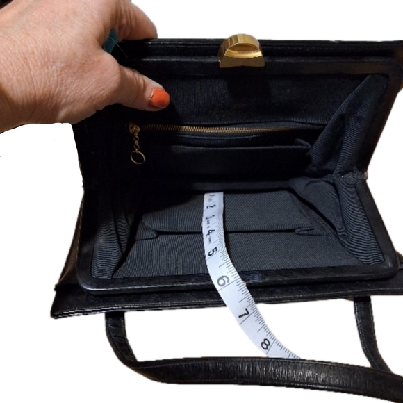 Magda Makkay  Little Black Purse - Picture 10 of 12